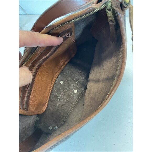 EUC VTG‎  Dooney & Bourke Black Tan Tumbled Pebbled Leather Hobo shoulder Bag - Picture 12 of 16